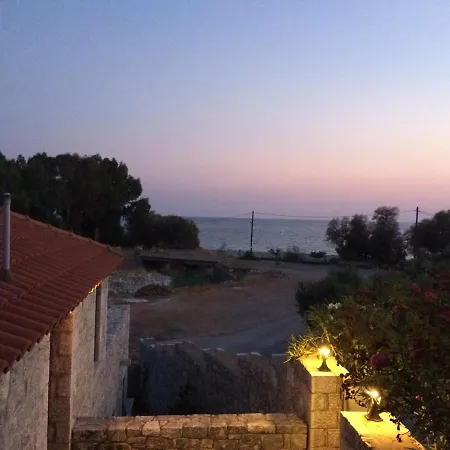 Leonidas Stone Houses Near Beach 50 Meters Away From Tavern With Local Food Holiday home *